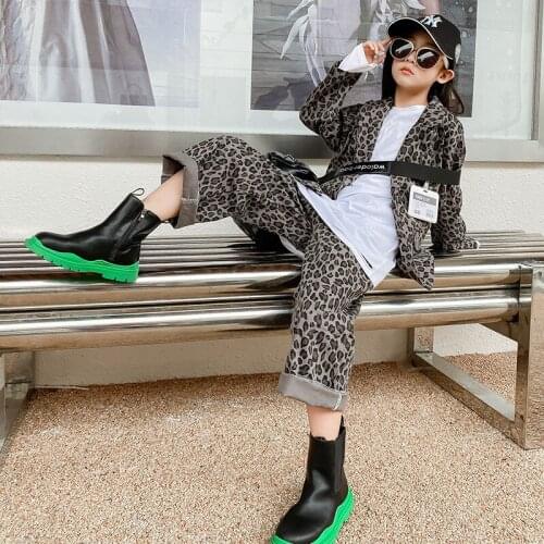 Net red girls leopard print suit autumn 2021 new foreign style childrens jacket pants two-piece girl tide