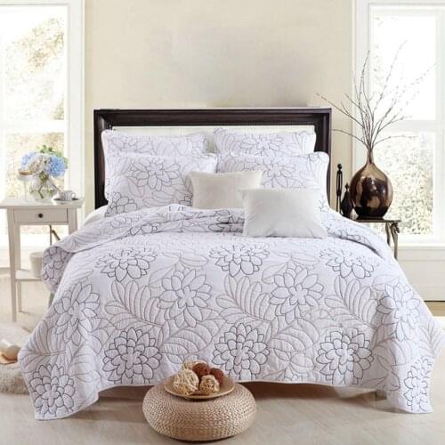 Cotton Bedspread on the Bed Quilt Set 3PCS White Embroidered Blanket for Double Bed Covers Pillowcase Queen Size Summer Coverlet