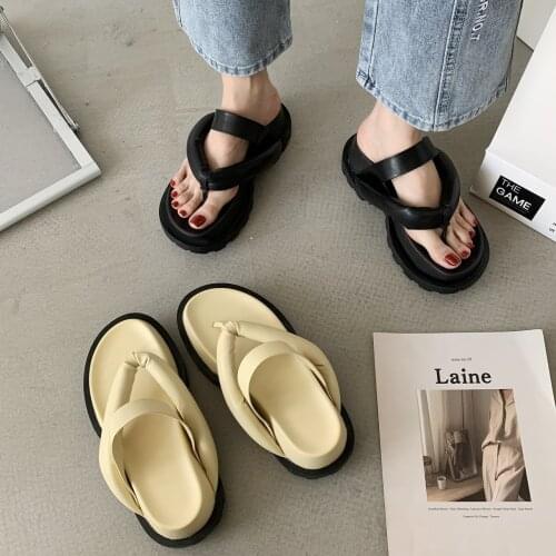 New Trend Open-toed Sandals Slippers Women Summer Sponge Cake Thick-soled Flip-flops Women Slippers Cream Bread Two-wear Sandals