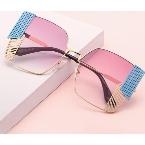 Ladies Metal Frame Eyewear Designer Cat Eye Fashion Sunglasses Men Women Oversized retro colorful vintage Sunglasses AS106