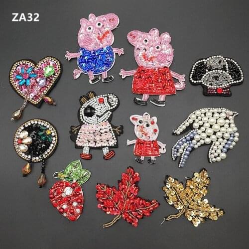 Hot sale Cartoon Decorative Patch Heart leaf The British dog Swallow Pattern Sequins beads Embroidered Applique Patches ZA32