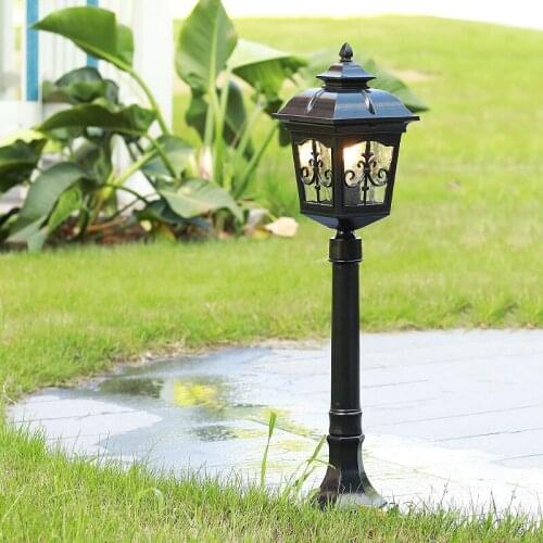 Outdoor lawn lamp waterproof IP65 European style corridor aisle lawn lamp American outdoor villa garden community landscape lamp