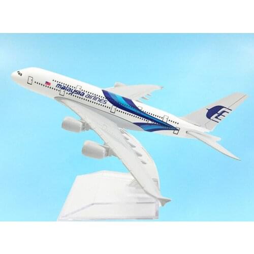 14CM Diecast 1:400 Scale Airbus A380-800 Malaysia Airplane W Base Alloy Aircraft Plane Collectible Display Toy Gifts Collection