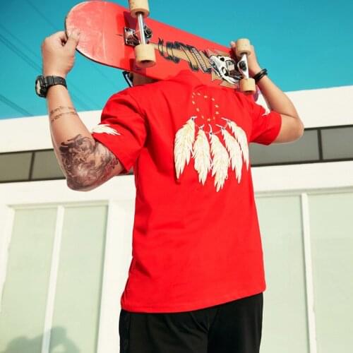 Red Funny Leaves Creative Print Unisex Streetwear Popular Retro Pullover Clothes Hight Street Novelty Graphic Loose Men 2021 Top