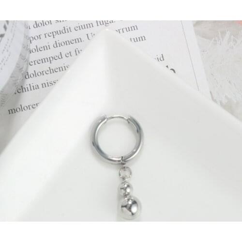 2021 new European and American titanium steel gourd earrings simple personality temperament earrings fashion trendy earrings men