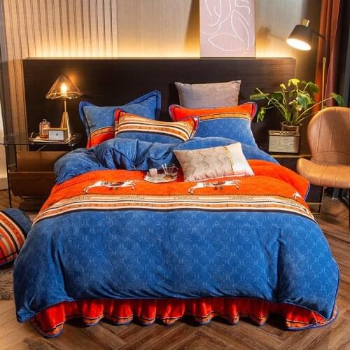 2021 new products Thickened warm milk down Princess style pleated lace Bed Set luxury bedding king size 4-piece set