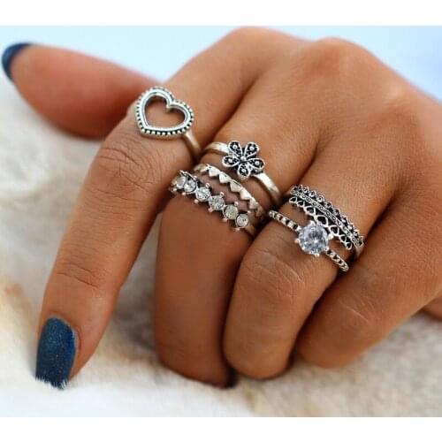 2018 New Vintage 6 Pcs/Set Love Flower Crown Crystal Rings for Women Female Engagement Party Ring Set Statement Summer Jewelry