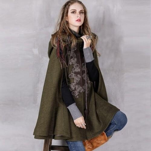 Medieval Cloak Women Cashmere Shawl Medieval Outwear Hooded Cloak Vintage Gothic Cape Poncho Casual Long Cardigan Coats AA4397