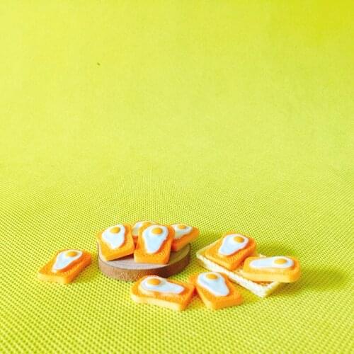 NEW~10 pcs eggToast/bread/miniatures food/lovely cute/fairy garden gnome/moss terrarium decor/bonsai/figurine/doll house decor