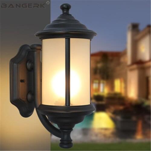 European Outdoor LED Wall Light Waterproof Porch Lights Wall Sconce Lighting Aluminum Garden Balcony Aisle Lamp Decor Fixtures