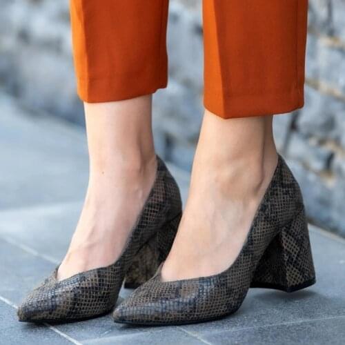 Mio Gusto Brand ANNA, Khaki Color 7Cm Heel-height, High-Quality Women 's Pumps Shoes