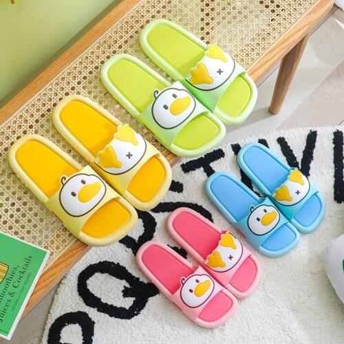 Summer Slippers Women Non-Slip Comfortable Home Slippers Lovely Chick Slides Pantuflas Pantofle Domowe Free Transportation 36-45