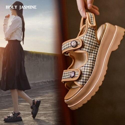 New Plaid Cloth Womens Shoes Casual Hook & Loop Shoes for Women Sandals Handmade Sheepskin Summer Flat Shoes Platform Sandals