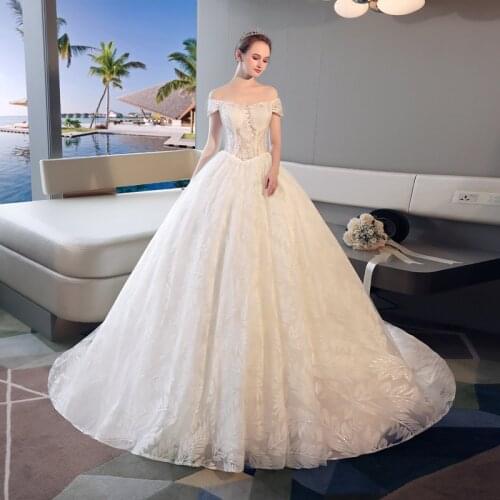 2019 Ball Gown Wedding Dresses Lace Appliques Sexy Bridal Gowns Vestido De Novias Princess Luxury Cathedral Train