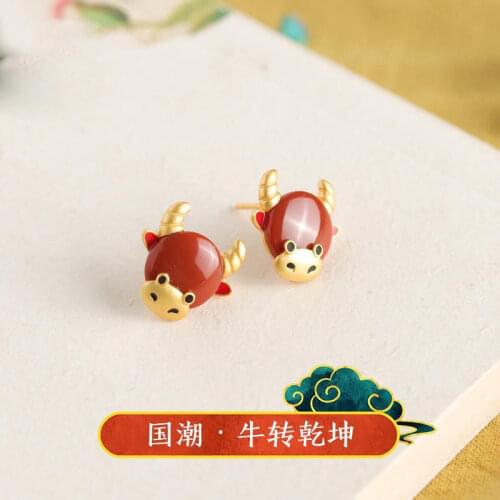 Niu Zhuan Qiankun 2021 New Studs Sterling Silver Gold Plated Southern Red Agate Chinese Zodiac Cow Earrings for Women in the Yea