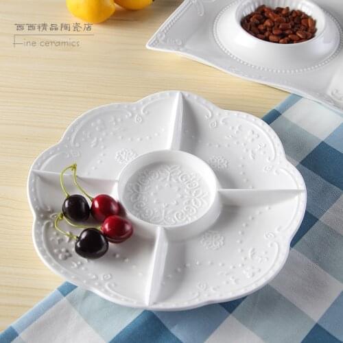 Plain white embossed porcelain divided plates dishes, ceramic seperate snack serving dishes, bbq buffet dishes fruit candy