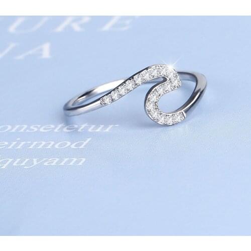 High quality Elegant Micro-inlaid Wavy zircon ring for Women Simple and stylish Wave dainty ring