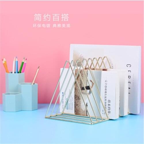 Nordic creative simple modern wrought iron small bookshelf magazine rack desktop storage rack table decoration rack Desktop rack