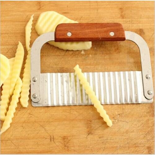 Freeshipping 20pcs Crinkle Cutter Wax Vegetable Soap Wavy Cutter Stainless Steel Potato Chip Dough Carrot Crinkle Wavy Slicer