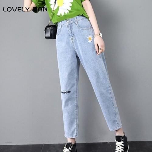 Women Daisy Embroidery Denim Jean 2021 Summer New Female Vintage Casual Loose Jeans Trousers Ladies High Waist Straight Trouser