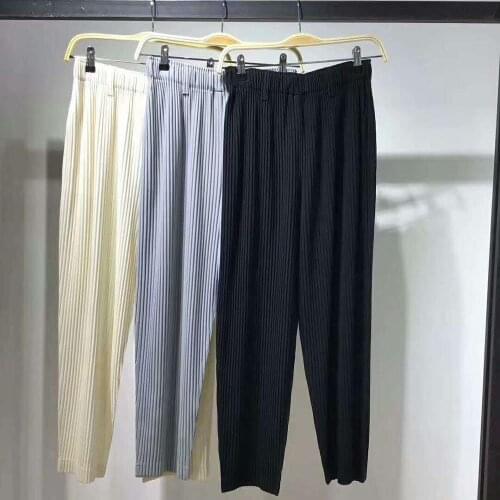 Trousers Women Plus Size Stretch Miyake Pleated 2020 Summer New Solid Color Casual Ankle Length Pants Fit For Women 45-75kg
