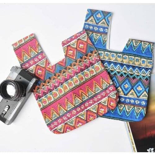 Ladies Bar Knot Handbag Bohemia Style Wrist Handbag Womens Coin Purse and Mobile Phone Bags