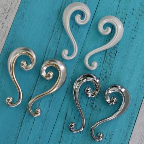 One Pair European Art Furniture Handles Drawer Wardrobe Kitchen Cabinets Cupboard Knobs Dresser Wine Cooler Pull Door Handle