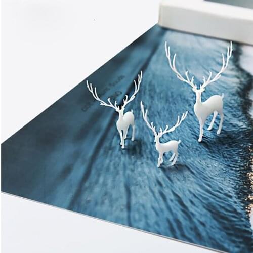 3D Elk Miniature Figurines Decoration Forest Miniatures Micro Landscape Decoration Stuffing Crystal Ball Plastic Fairy Deer