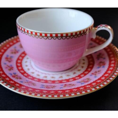 Flower Design European Bone china coffee set Top Grade Porcelain coffee cup and saucer Luxury Gifts Pearl glaze