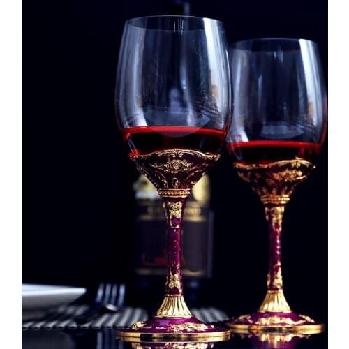 LUXURY QUALITY PARTY PARTY GLASS WINE CUP BEAUTIFULLY EMBOSSED BASE GLASS RED WINE GLASS