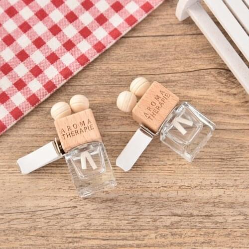 Trend new product Air freshener jewelry perfume bottle car perfume bottle car hanging glass bottle automatic