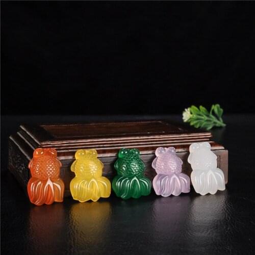 Fine jewelry Ice Agate Jade Chalcedony r Peaceful Deduction Lucky Little fish Pendant