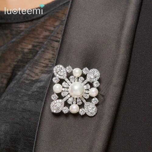 LUOTEEMI Rose Gold-Color Simulated-Pearl Brooch Pin New Korean Fashion Elegant Scarf Buckle Women Bag Decorative