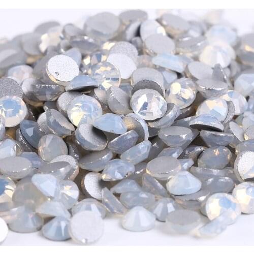 White Opal 3D Nail Art Rhinestones Decorations ss3 ss4 ss5 ss6 ss8 ss10 ss12 ss16 ss20 ss30 ss34 Crystal Non HotFix Rhinestones