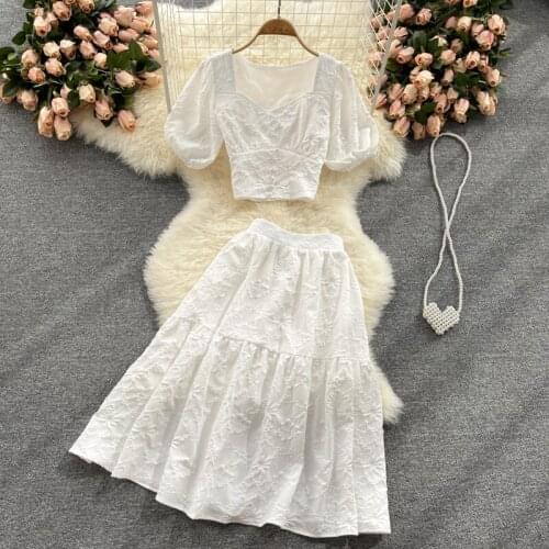 2021 Summer New Womens Square Collar Puff Sleeve Short Top + All-match Umbrella Skirt Skirt Fashion Two-piece Set DF241