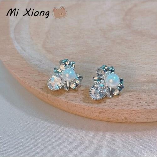 Mi Xiong Butterfly Earrings Womens Pearl Fashion Luxury Jewelry Hollow Ear Studs Cute Wedding 925 Sterling Silver Korean Style
