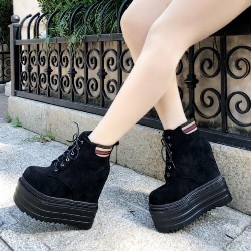 2020 winter new female Martin boots British wind increased 14CM high heel platform boots fashion plus velvet womens shoes