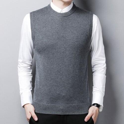 New 2020 Male O-Neck Sweater Vest Man Casual Wool Sweater Sleeveless Solid Color Knit Vest Free Shipping