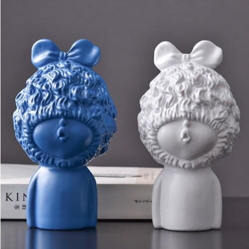 Nordic Minimalist Resin Figurines Cute Lorie Girl Statues Wedding Gifts Home Desktop Figurines Decoration Baby Sculpture Crafts