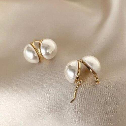 Ball Half Pearl Earrings For Women Fashion Ear Jewelry High Quality Piercing Stud Earring Korean Style Elegant Charms Ear Rings