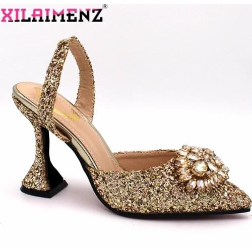 Golden Color Special Design Nigeriain Women Shoes with Shinning Crystal Pointed Toe Wedding Shoes can Match Dress for Party