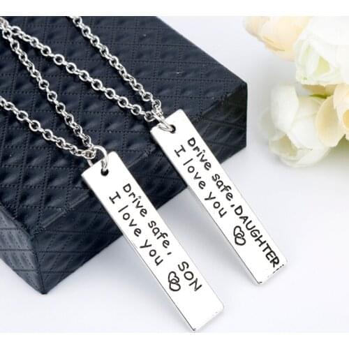 2pcs Packaging Necklaces Son Daughter Necklaces Pendants Jewelry Link Chain Choker Letters Necklace Lucky Accessories collares