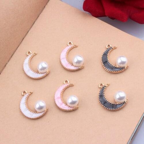10pcs/lot Trendy Moon With Imitation Pearl Gold-colour Enamel Charms Pendant Braclets Jewelry Finding DIY Craft