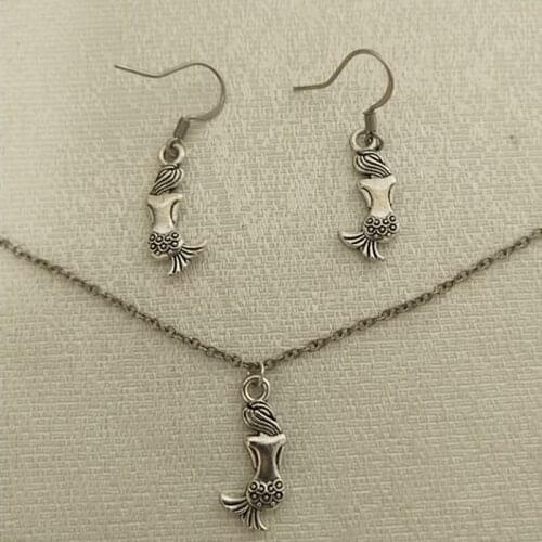 Wholesale 10 sets 3D mermaid necklace earrings alloy material with 2 colors of ladies exquisite jewelry new winter products