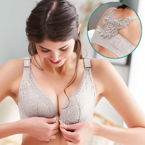 Women Embroidery Floral Lace Bra Big Size Bras Push Up Bra for Women Bralette 3/4 Cup Sexy Lace Bras 52 120E Plus Size