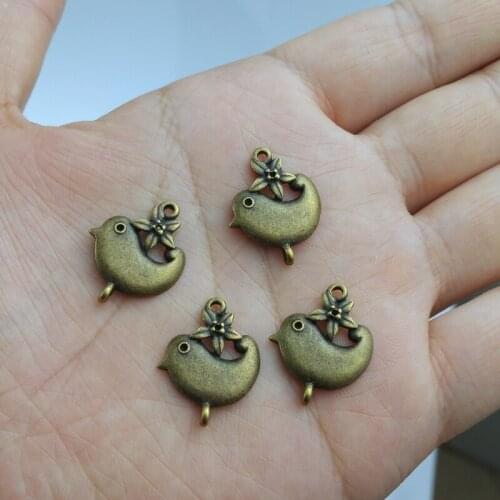 10 pieces / lot 17x21mm Alloy birds jewelry Findings charm pendants Antiqued bronze Fit Bracelet Necklace Earrings