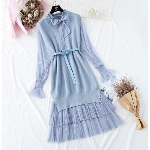 Dress female in the spring and autumn outfit in 2020, the new vest vest + white gauze render two suit