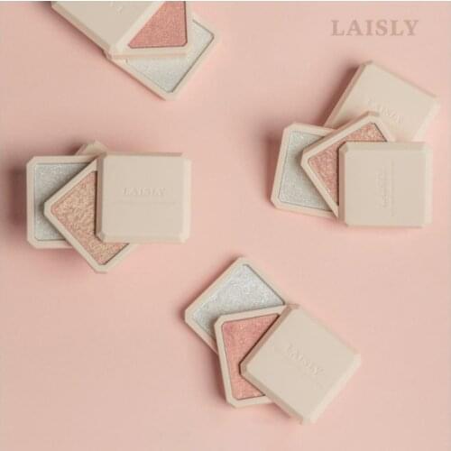 LAISLY Double-layer Glitter Hhighlighter Blush Mashed Potatoes Diamonds Brighten One-piece Blusher Waterproof Face Makeup TSLM2