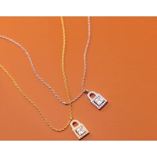 100% real. 925 Sterling Silver Fine Jewelry Square CZ Set Lock Pendant Necklace Charms C-D8607