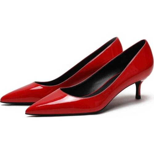 2019 New Sheepskin Leather Women Med High Heels Pumps Women Office Ladies Pointed Toe Sexy Heels Black Size 34-42 E0065